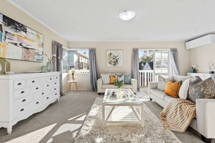 2/2/3 Ronald Macken Place_0