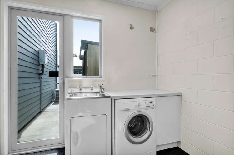 55 Pendarves Street New Plymouth Central_31