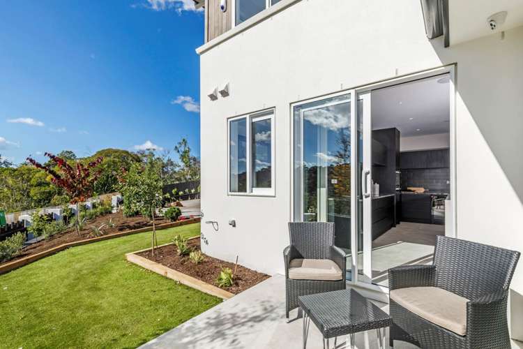 11 Henry Blyth Lane Greenhithe_46