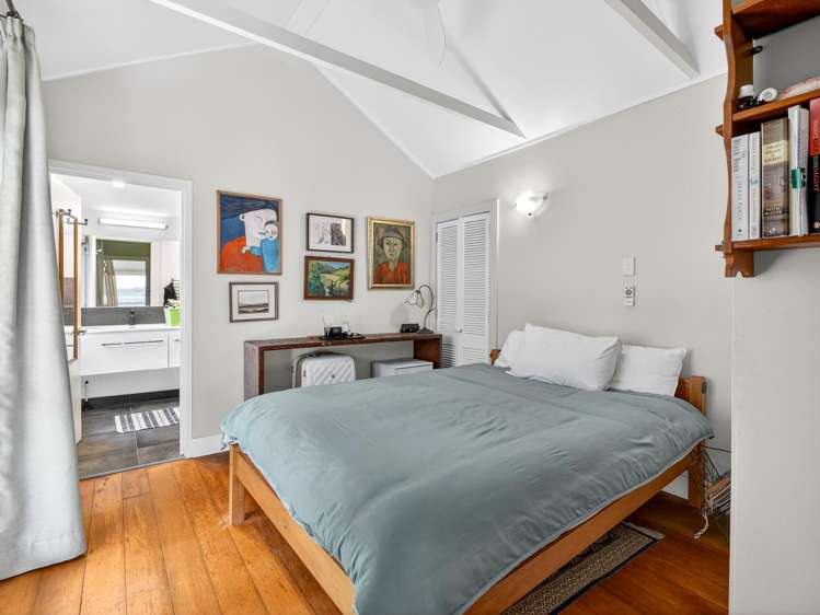 8 Robertson Street Russell_17