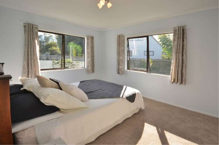 22a Kaimai Place Hairini_10