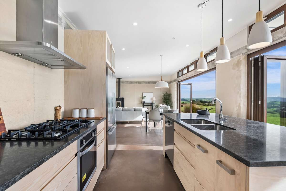 157 McAlister Road_1