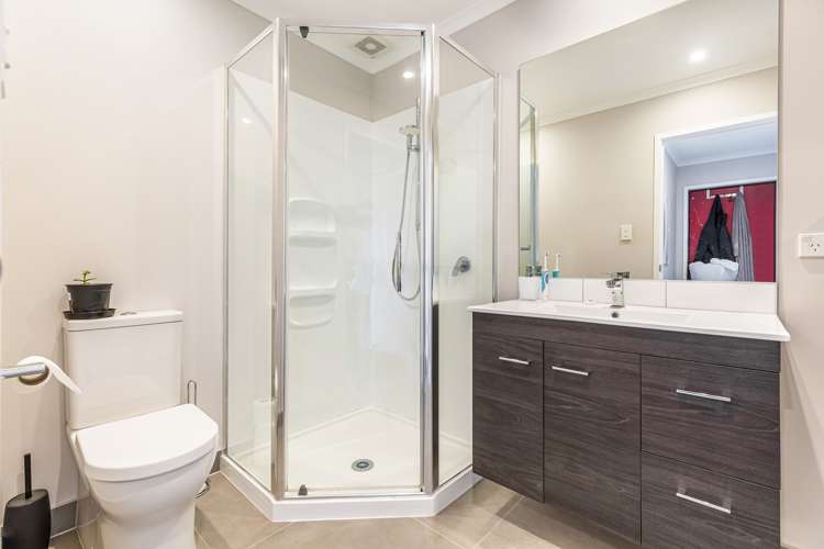 24 Pukewhero Rise Westgate_11