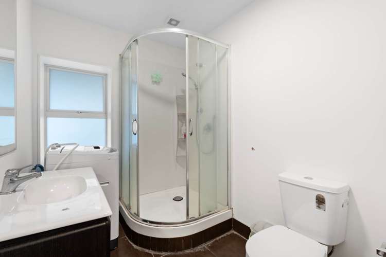 23 Oaktree Avenue Browns Bay_17