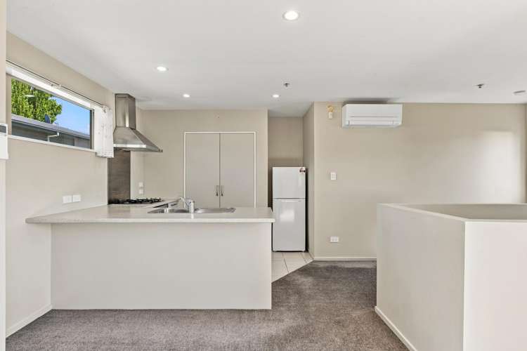 10/9 Cameron Street Sydenham_7