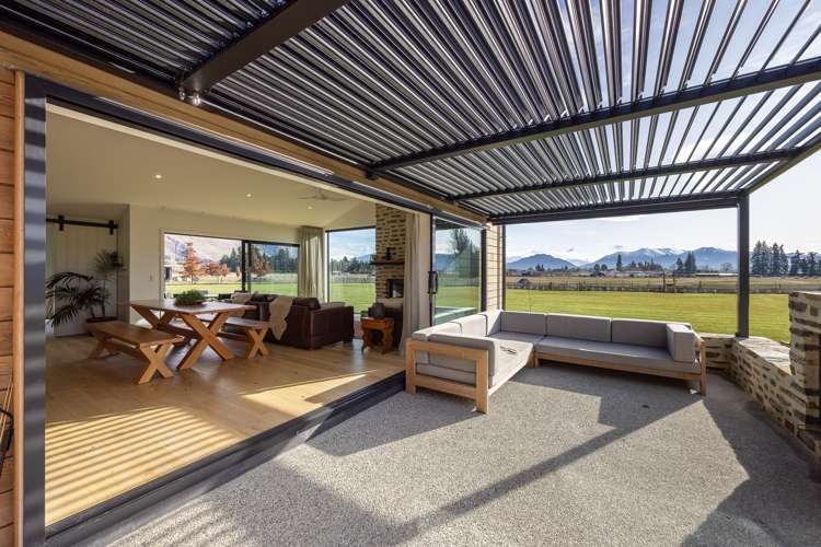 12 Little Orchard Way Wanaka_32