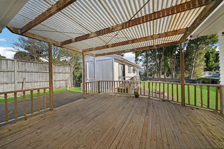 26 Blease Street New Lynn_19