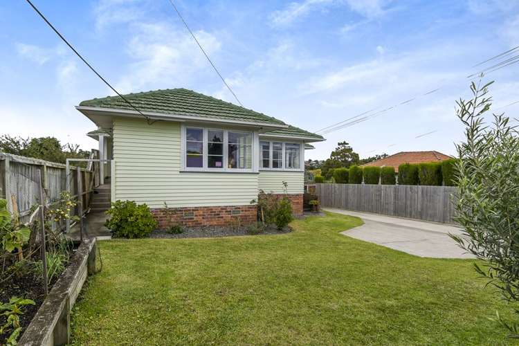 73 Pupuke Road Northcote_14