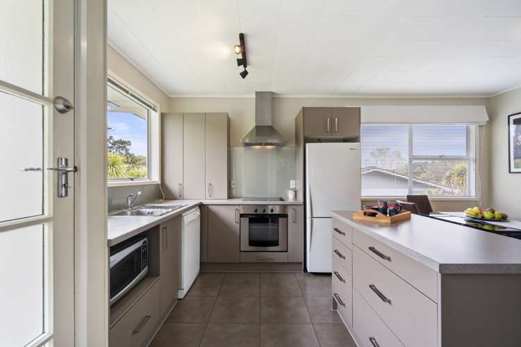 44 Gladys Avenue Glenfield_6