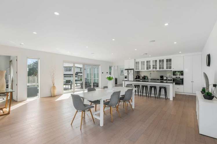 16 Spyglass Street Red Beach_8