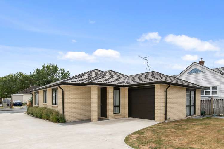 8 Savage Crescent Upper Hutt_12