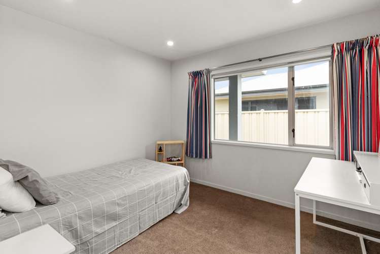 7 Malbec Way Greenmeadows_19