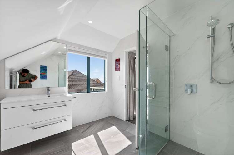 17 Tuhimata Street St Heliers_13