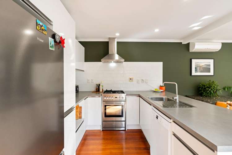 57 Nottingham Street Karori_10