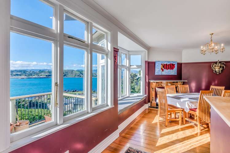 10 Hungerford Road Lyall Bay_5