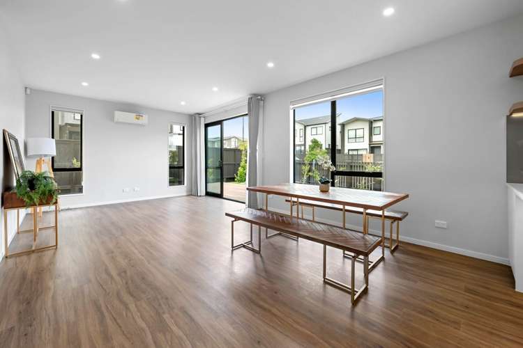 2 Mihi Lane Hobsonville_7