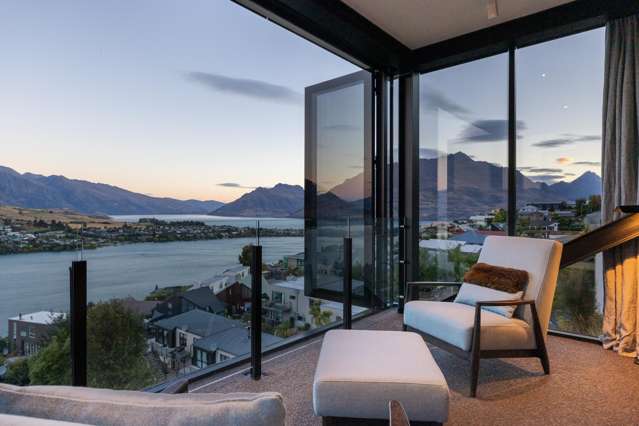 8A Olivers Place Queenstown_2