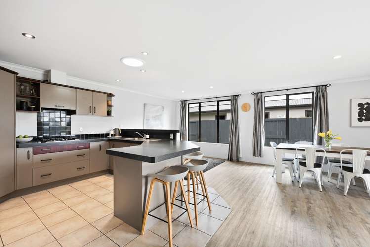 6 Acton Vale Rototuna North_2