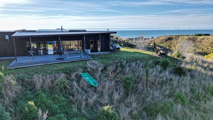 35 Tama Road Riversdale Beach_6