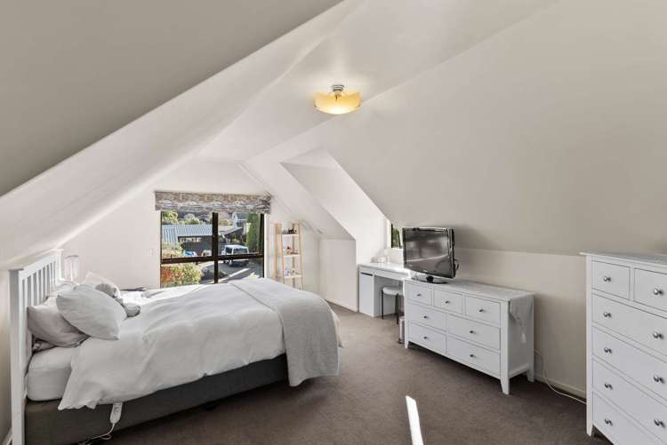 5 Jacaranda Place Parklands_12