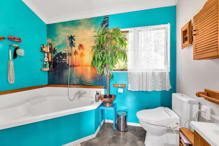 27 Windsor Drive Tairua_16