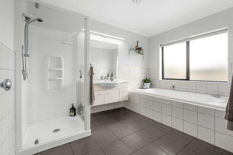 8 Westvale Lane Te Kowhai_17