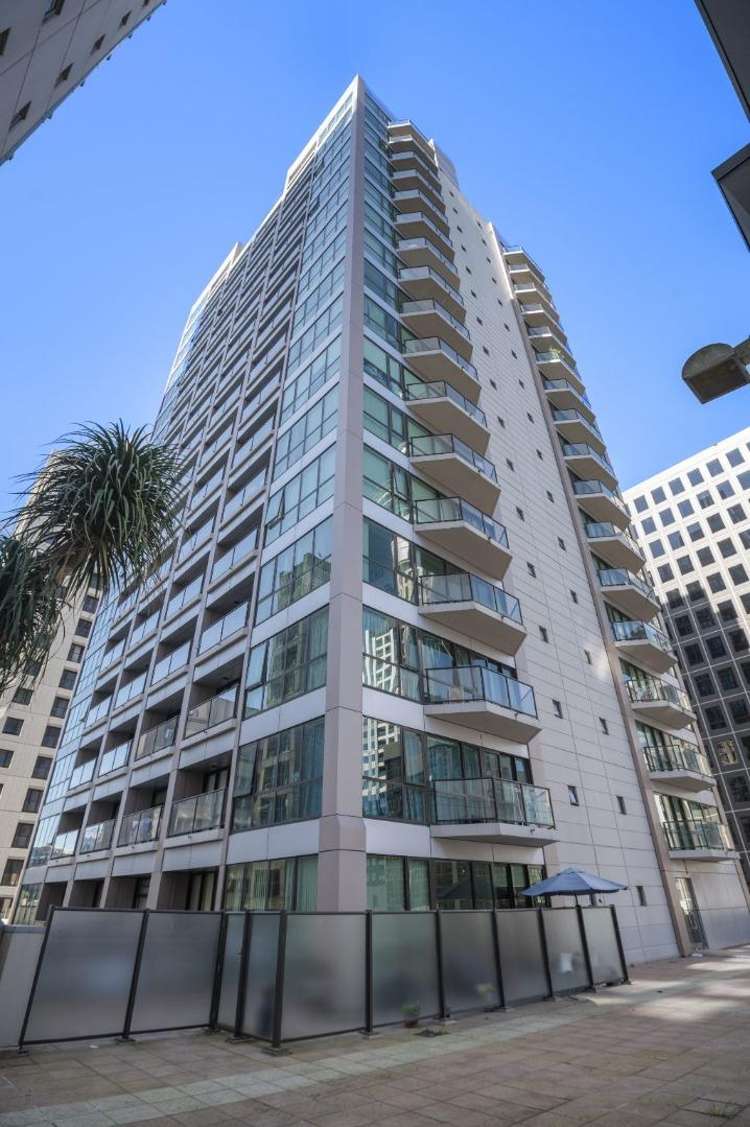8L/76 Albert Street_0