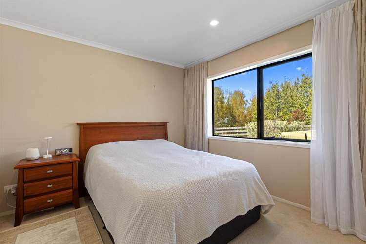 34 Arone Way Wainui_23