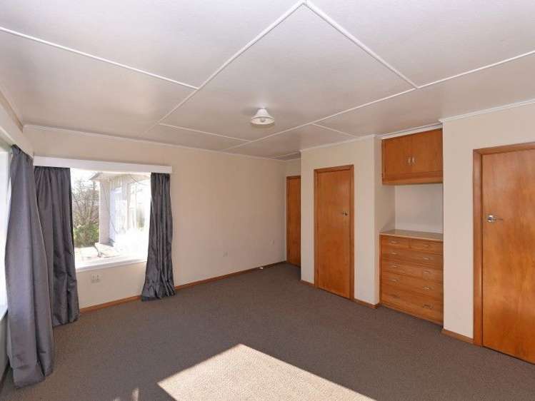 587 Lower Queen Street Richmond_17