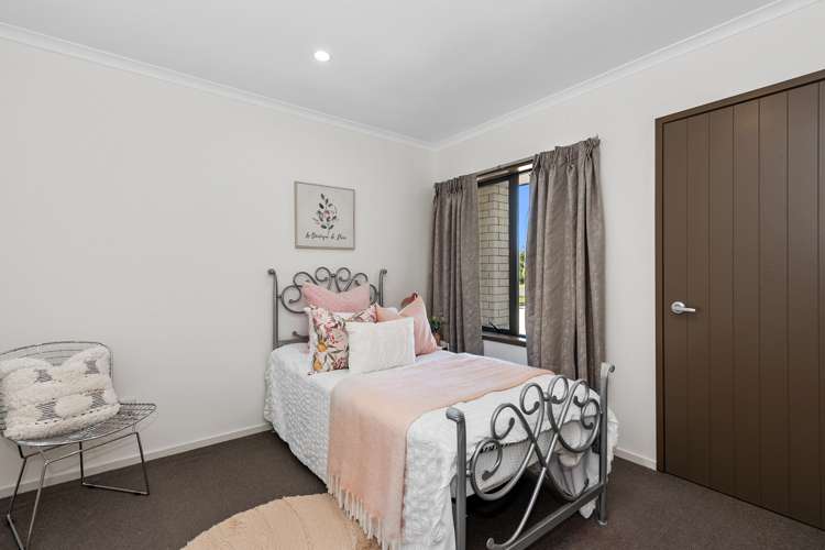 129 Wentworth Drive Rototuna North_13