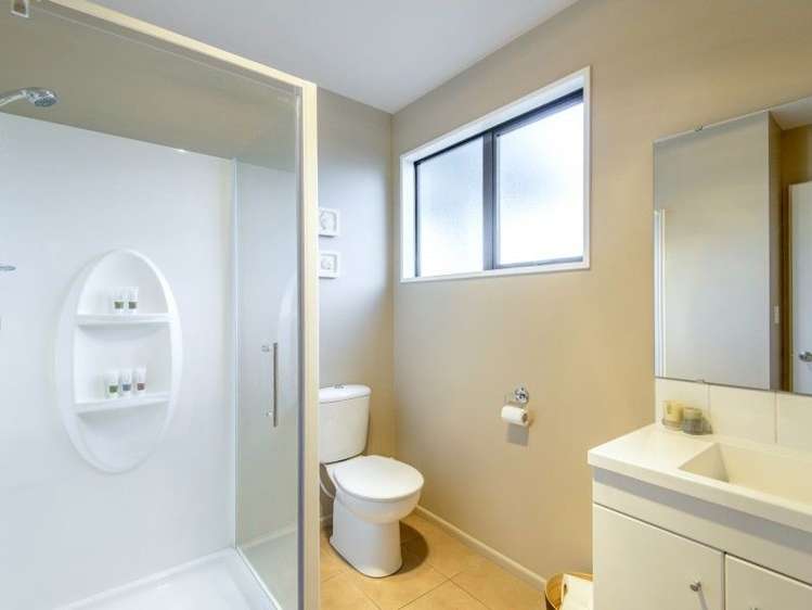 289 Southfield Drive Lincoln_12