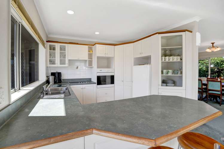 6 Saddle Row Welbourn_4