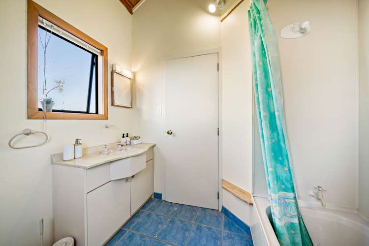 2/59 Athens Road Onehunga_14