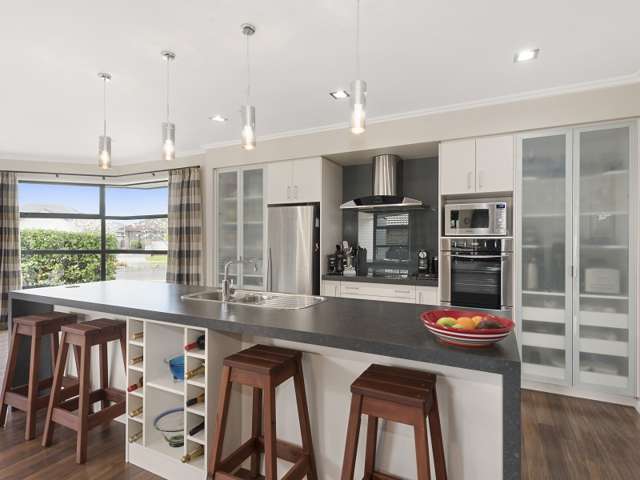 1 Somerton Drive Huntington_4