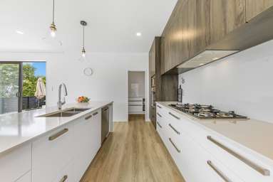 134 Colonial Drive_1