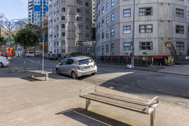 915/23 Whitaker Place Grafton_9