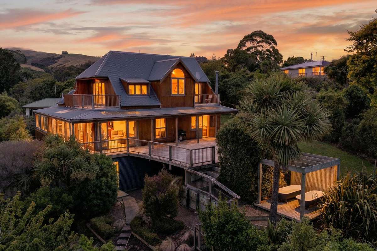 34 and 36A Marine Drive_0