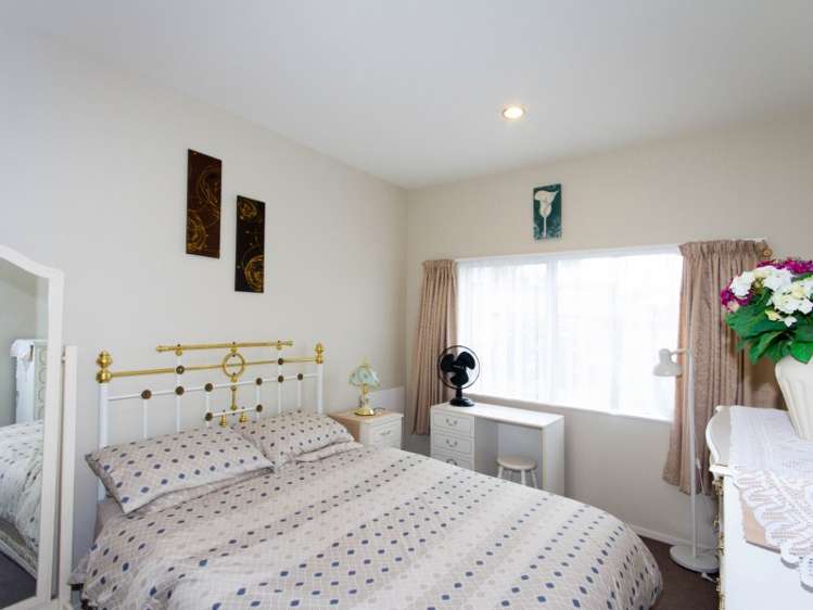 18 Lithgow Drive Otamatea_6