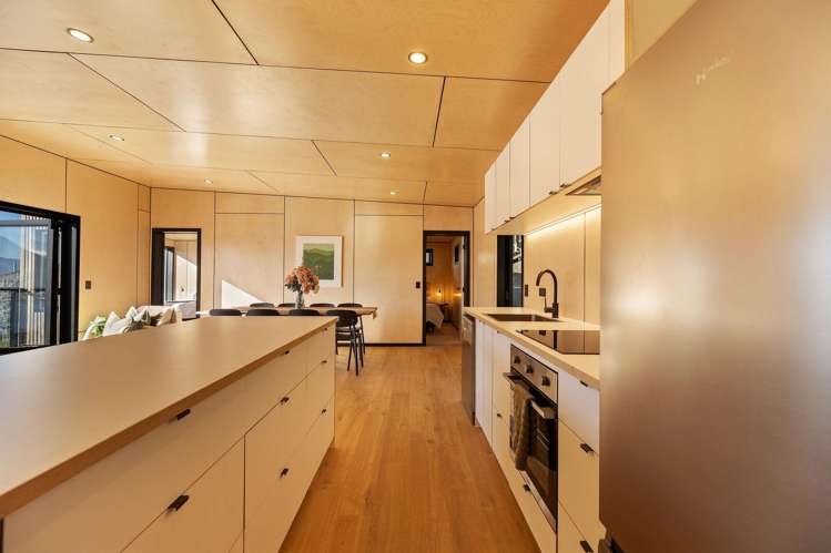 12A St Peters Place Queenstown_10