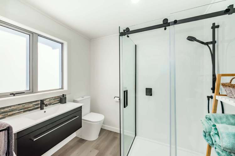 7 Martin Road Paraparaumu Beach_16
