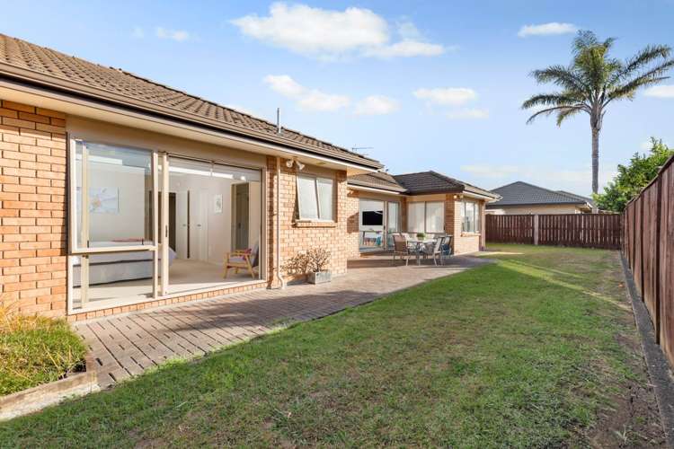 31 Stranraer Crescent Wattle Downs_21