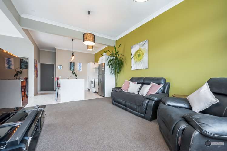 1/125 Upper Fitzherbert Road Wainuiomata_4