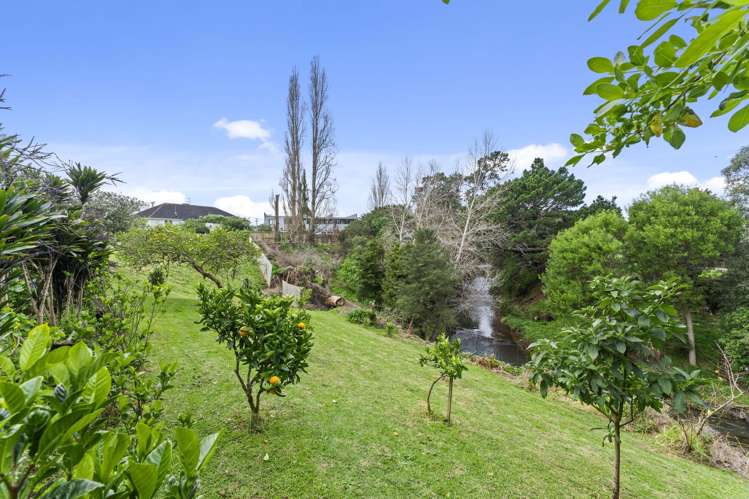 6 Lawrence Place Otara_15