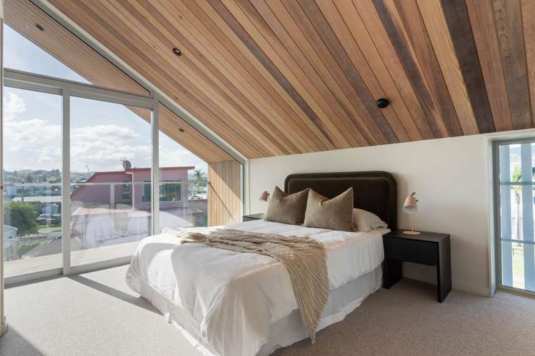 203 Winifred Avenue Whangamatā_11