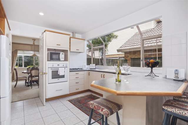 1/71 Kitchener Road Milford_3