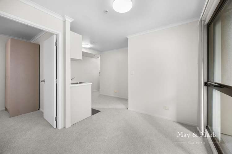 202/96 Symonds Street_5