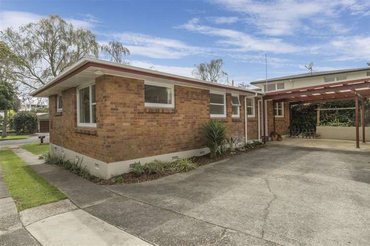 26 Pah Street Matua_14