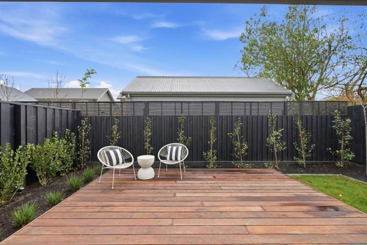 4/22 Clissold Street Merivale_14