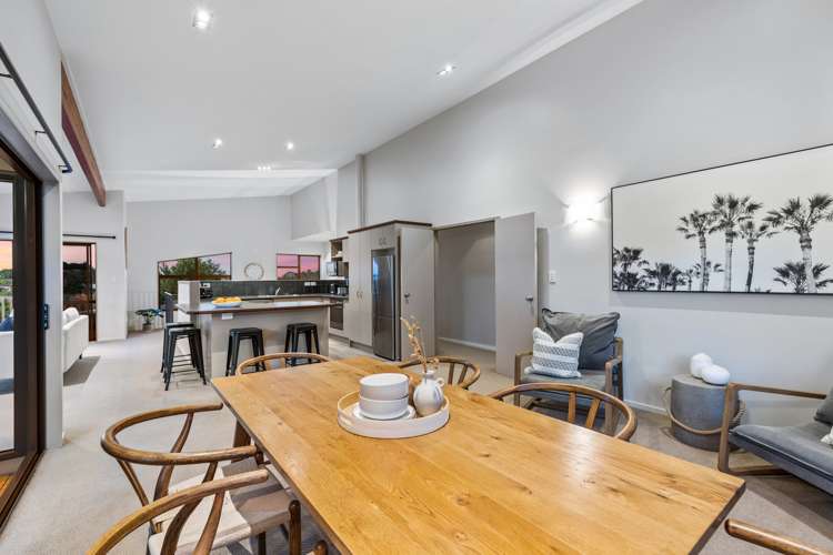 14 Ashgrove Place Ohauiti_13