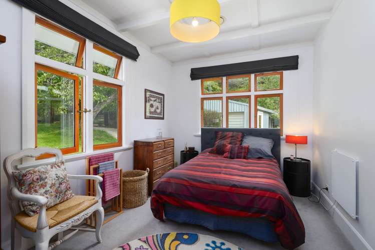 160 Lud Valley Road Hira_19